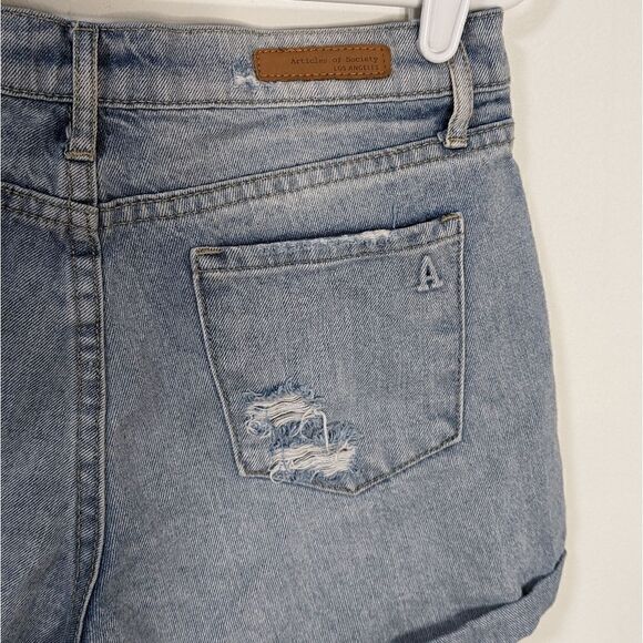 Articles of Society Women's Mid Rise Jean Shorts - Picture 4 of 7